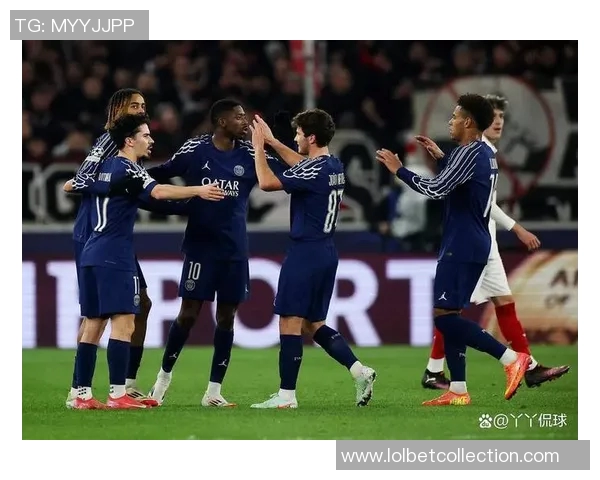 英超激战巴黎圣日耳曼绝杀热刺全场沸腾战术解析与精彩瞬间回顾